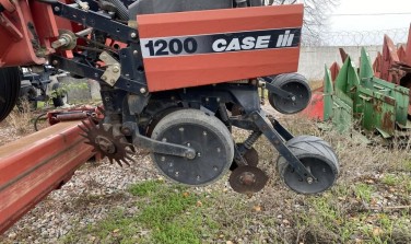 Сеялка CASE IH 1200